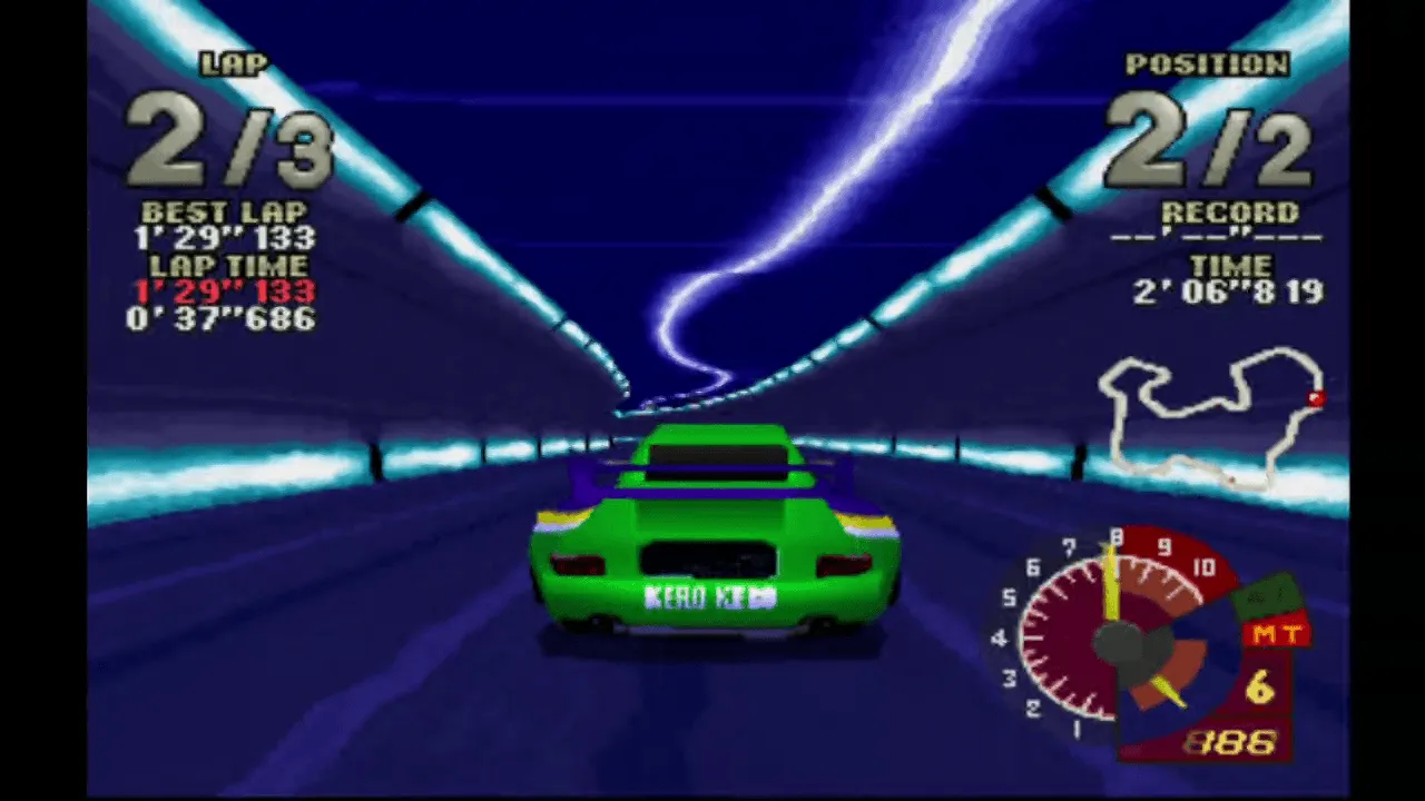 『レーシングルーヴィー』のゲーム画面
